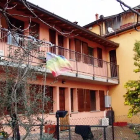 Le Rondini Apartament Bergamo